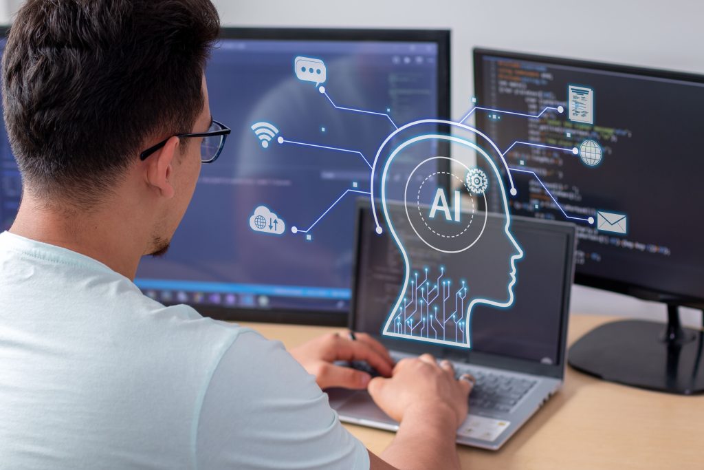 Artificial Intelligence membantu manusia dalam bidang teknologi yang saat ini menjadi "kehidupan kedua" bagi banyak orang